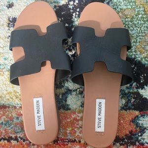 Steve Madden sandals